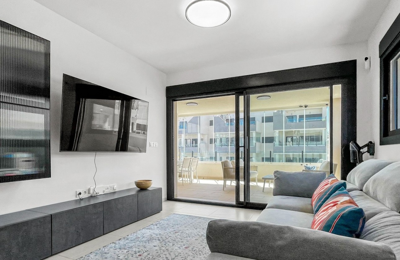 Resale - Apartment / flat - Orihuela Costa - Los Dolses