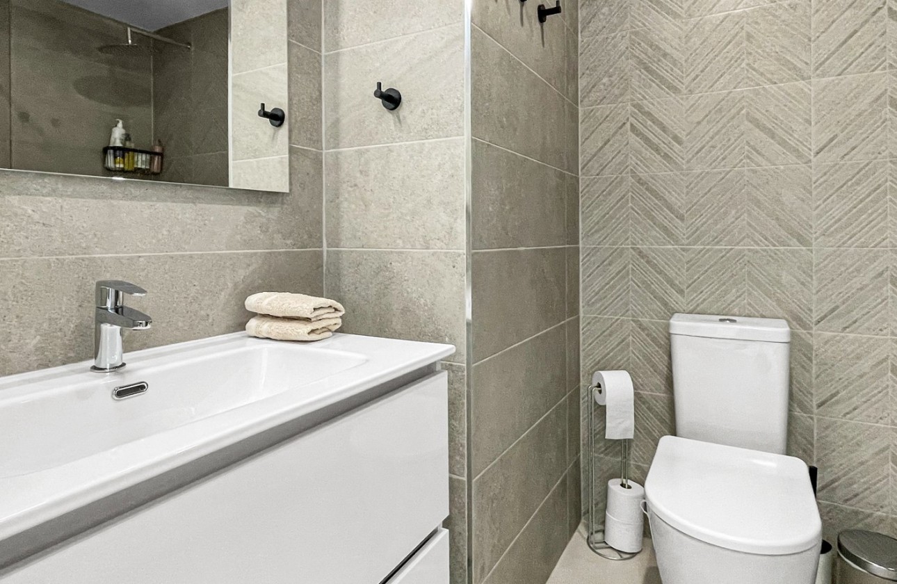 Resale - Apartment / flat - Orihuela Costa - Los Dolses