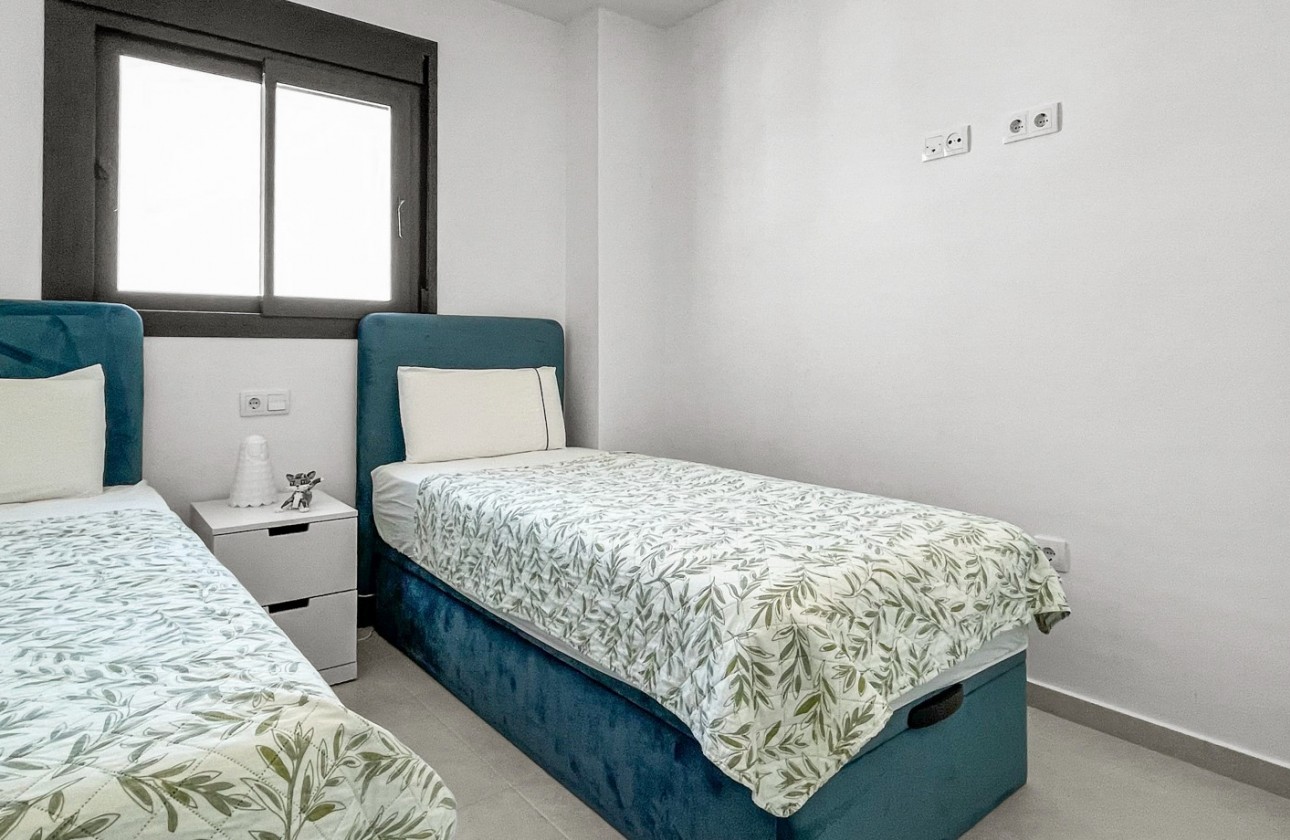 Resale - Apartment / flat - Orihuela Costa - Los Dolses