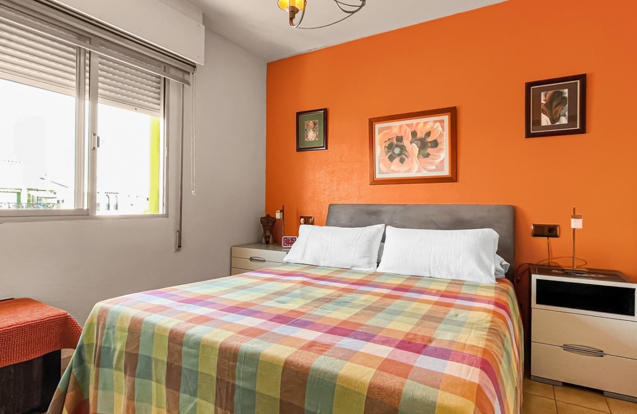 Resale - Apartment / flat - Torrevieja - Mar Azul
