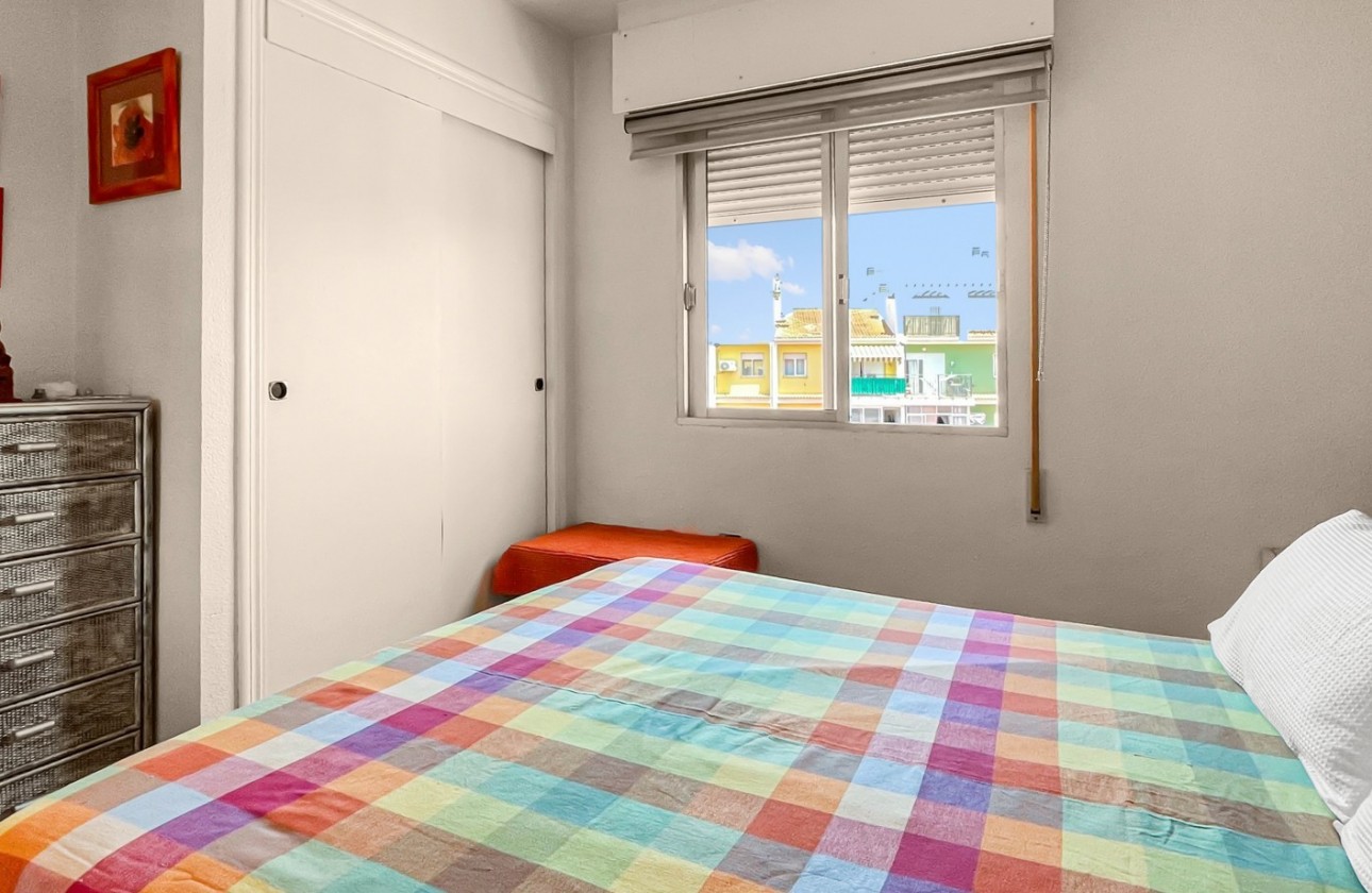 Resale - Apartment / flat - Torrevieja - Mar Azul