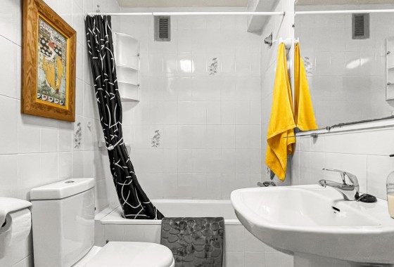 Resale - Apartment / flat - Torrevieja - Mar Azul