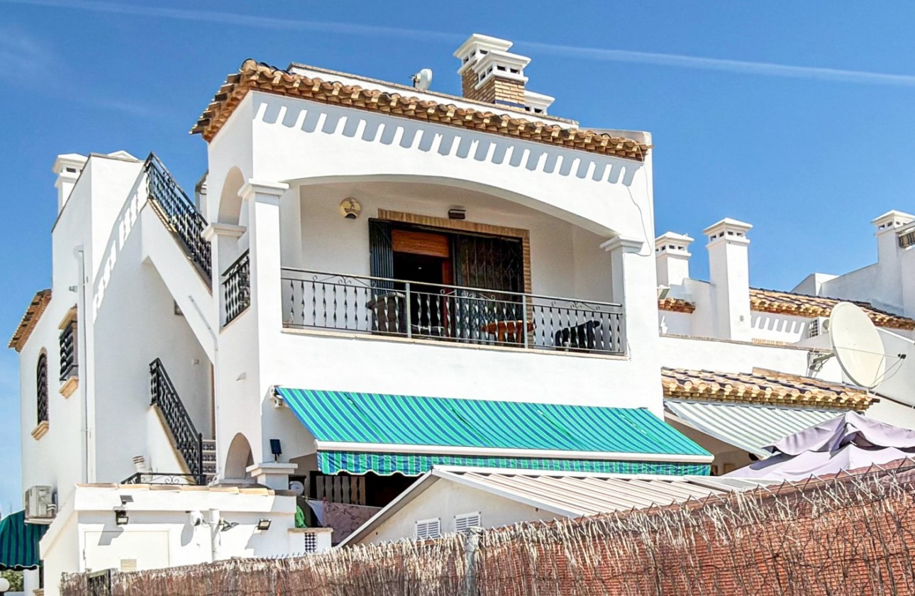 Resale - Apartment / flat - Orihuela Costa - Villamartín