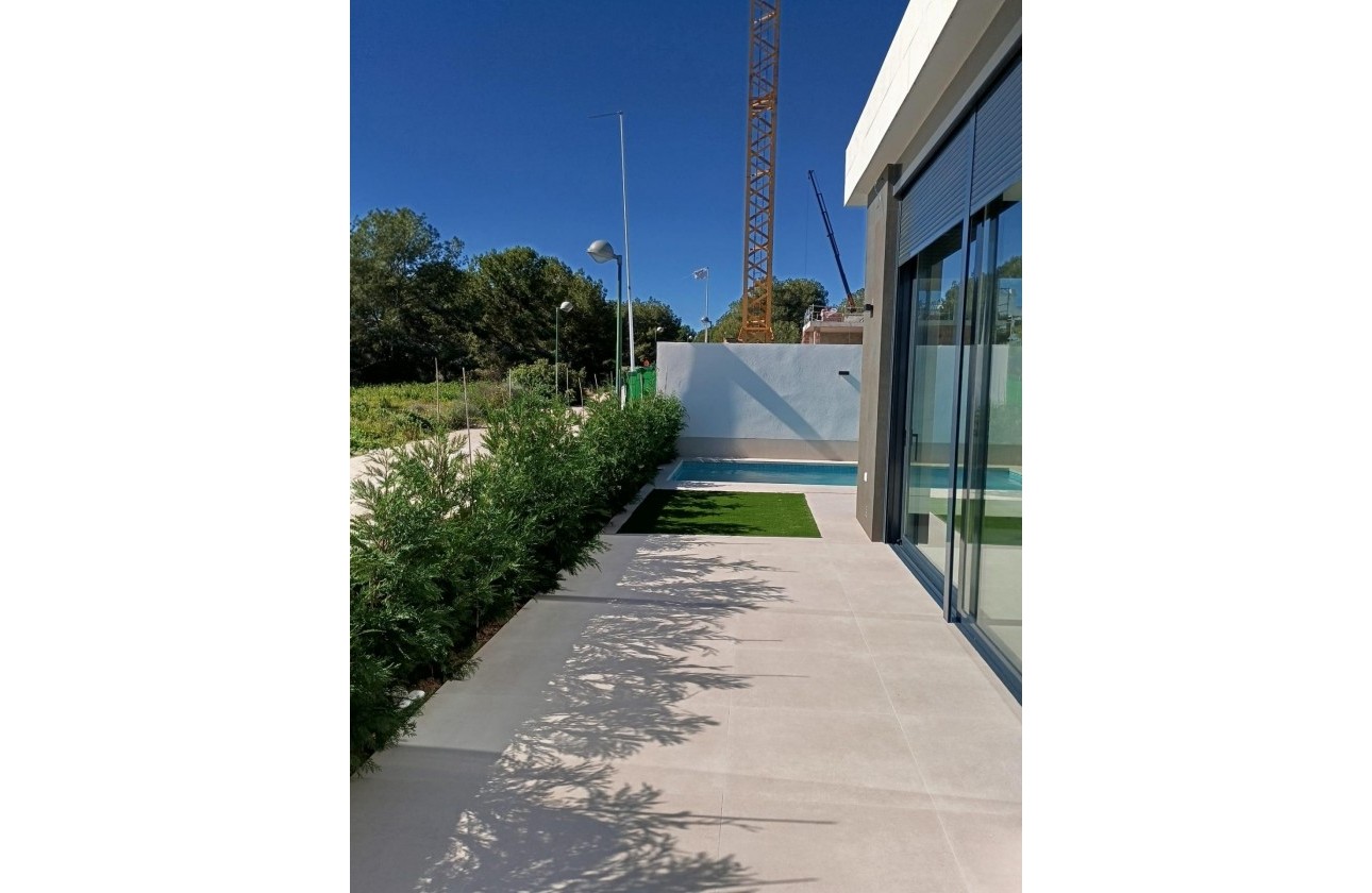 Nueva construcción  - Chalet - Pilar de la Horadada - Roda Golf