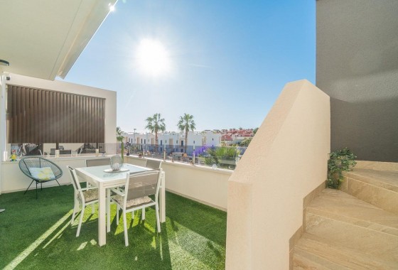 Resale - Villa - Orihuela Costa - Villamartin