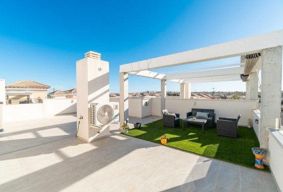 Resale - Villa - Orihuela Costa - Villamartin