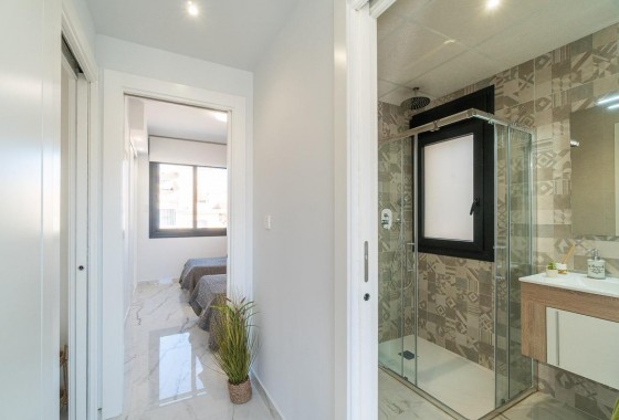 Resale - Villa - Orihuela Costa - Villamartin
