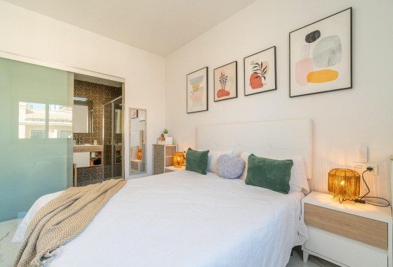 Resale - Villa - Orihuela Costa - Villamartin