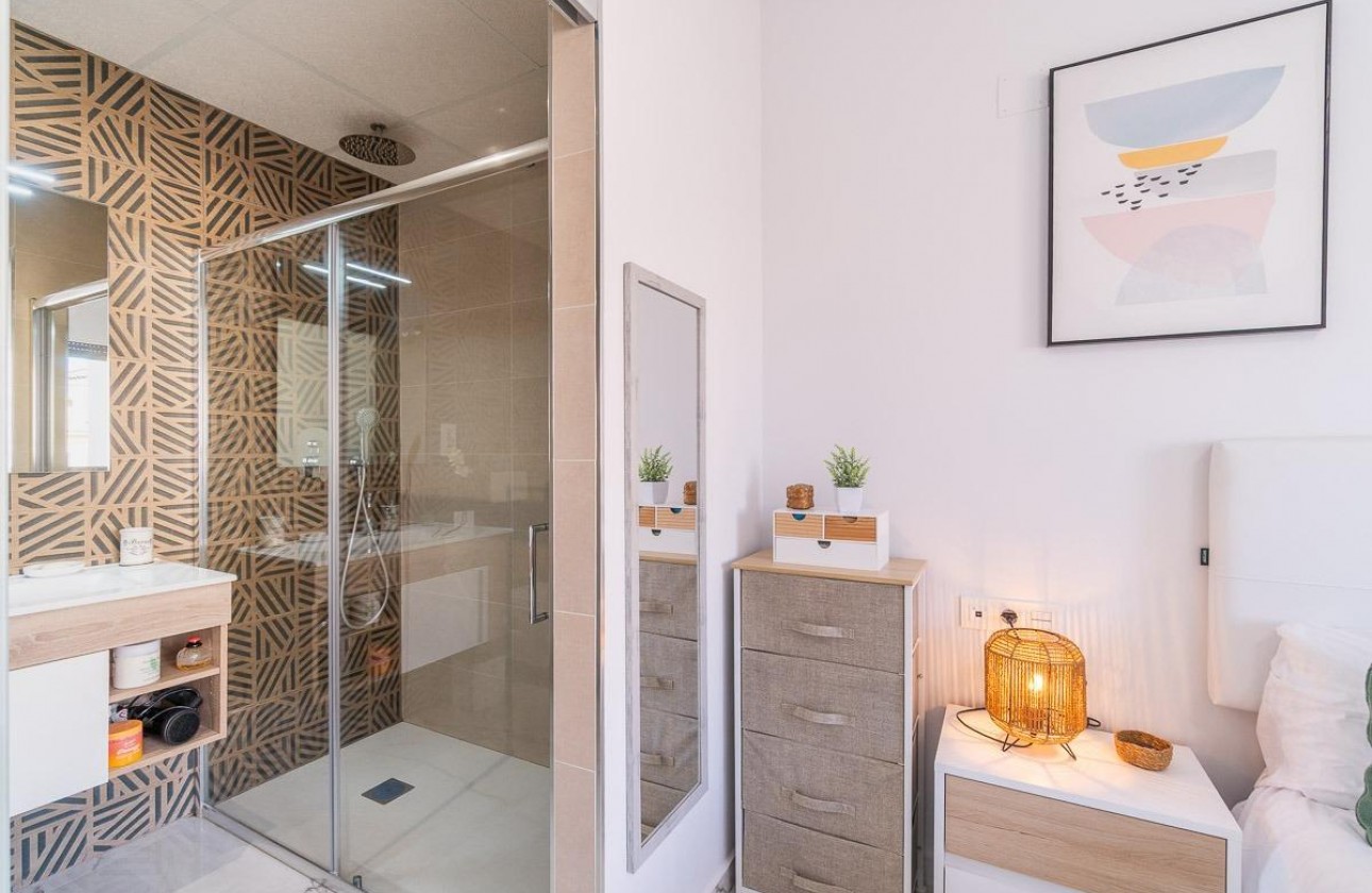 Resale - Villa - Orihuela Costa - Villamartin