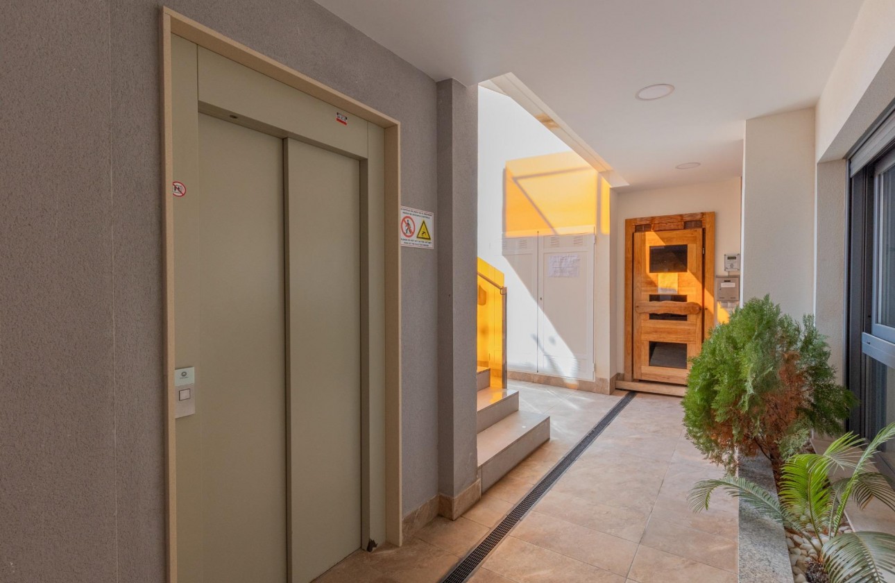 Revente - Appartement - Torrevieja - Los Frutales