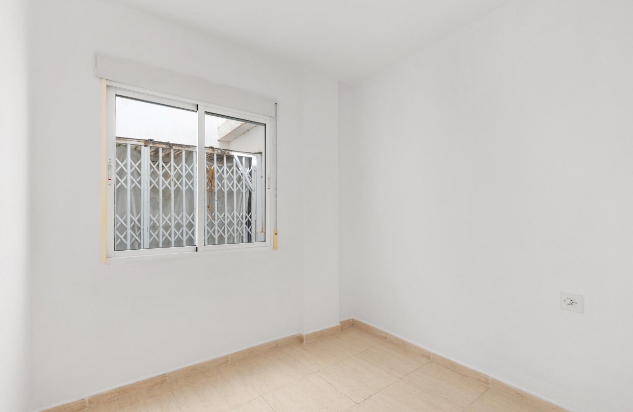 Revente - Appartement - Torrevieja - Puerto Deportivo