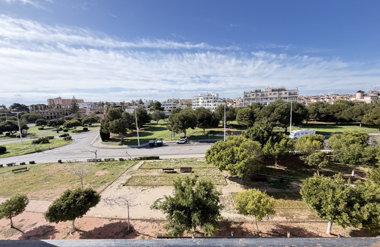 Resale - Apartment / flat - La Zenia