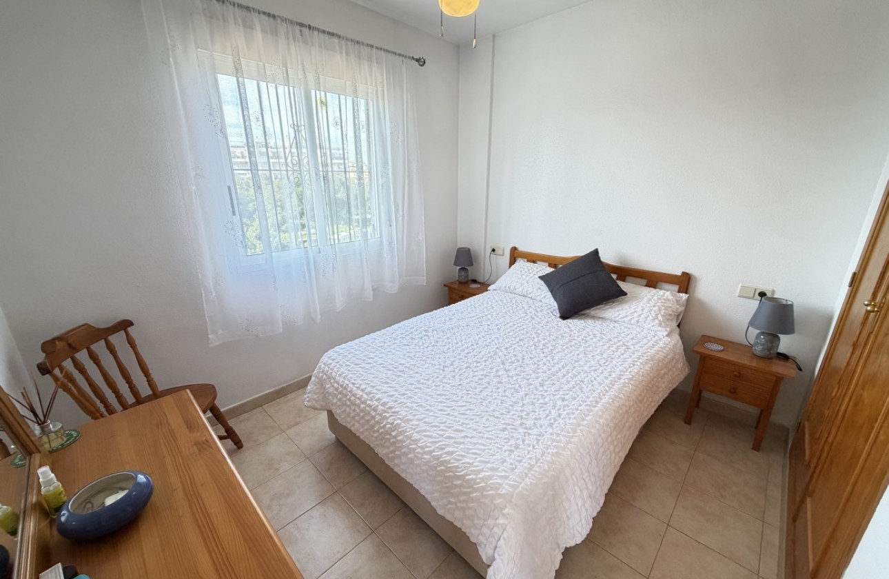 Resale - Apartment / flat - La Zenia