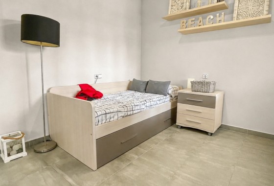 Resale - Villa - Orihuela Costa - Los Dolses