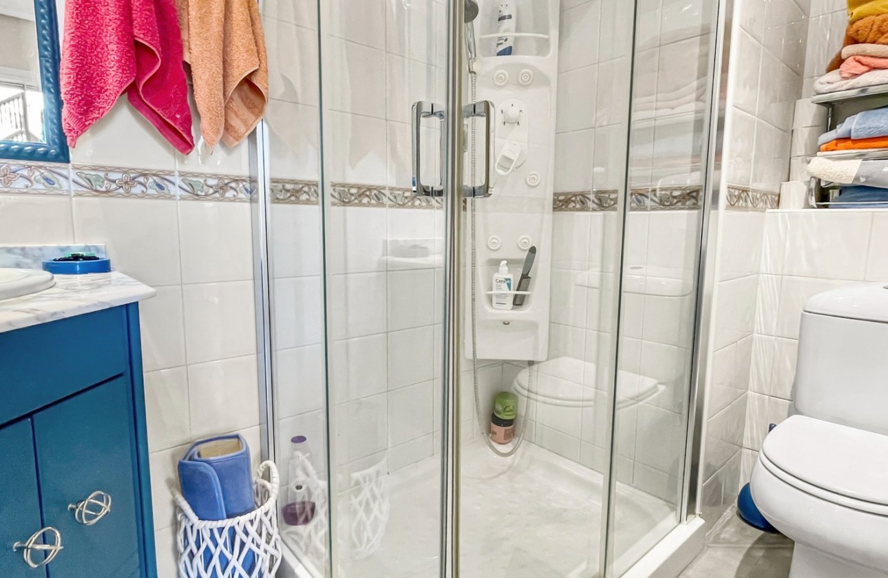 Resale - Villa - Orihuela Costa - Los Dolses