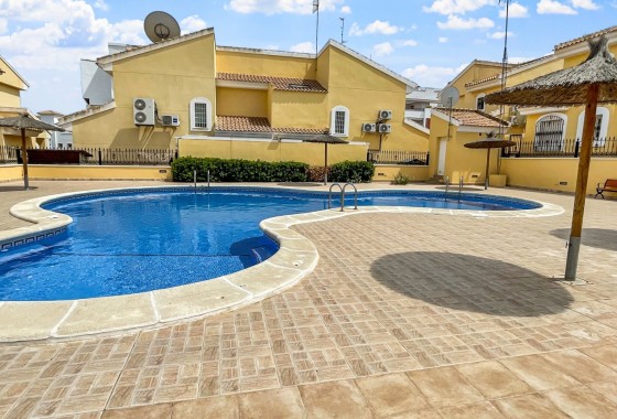 Resale - Villa - Orihuela Costa - Los Dolses