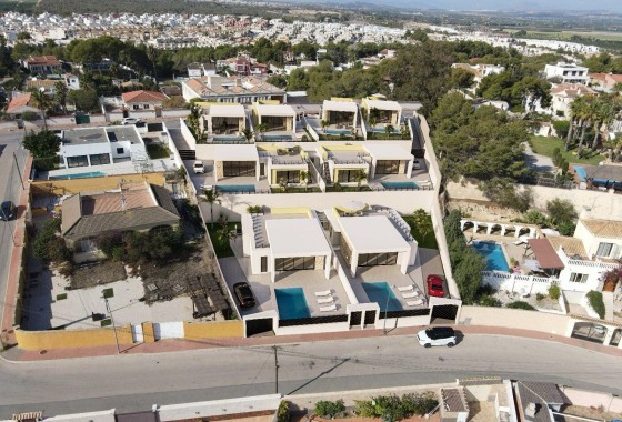 Nueva construcción  - Chalet - Torrevieja - Los balcones