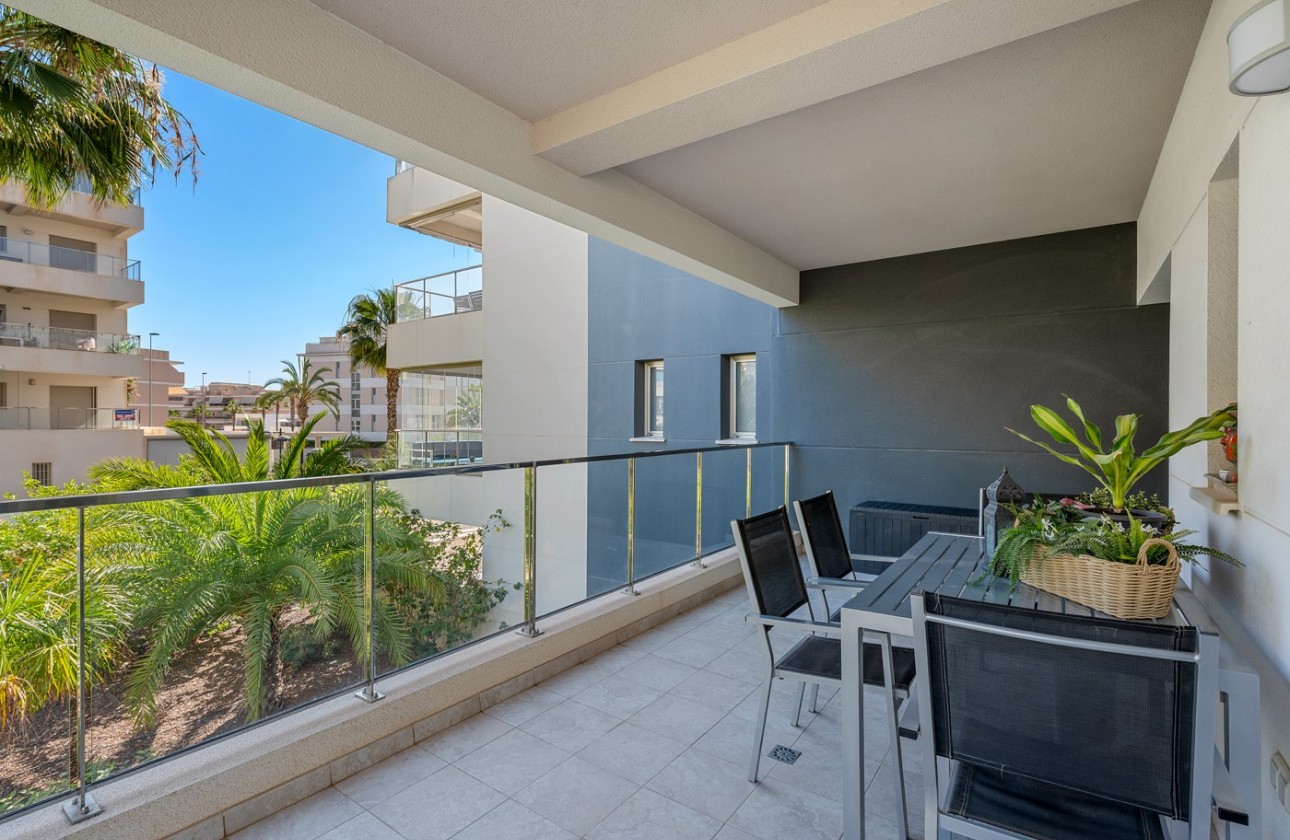 Resale - Apartment / flat - Orihuela Costa - Los Dolses