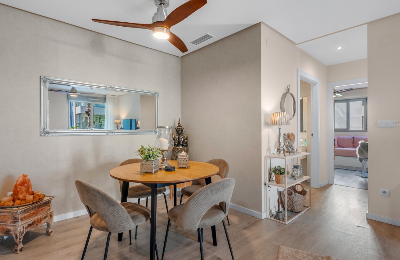 Resale - Apartment / flat - Orihuela Costa - Los Dolses