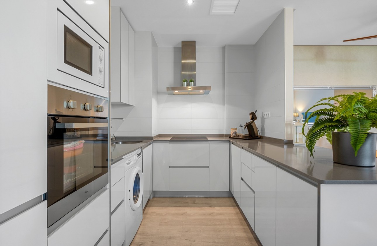 Resale - Apartment / flat - Orihuela Costa - Los Dolses