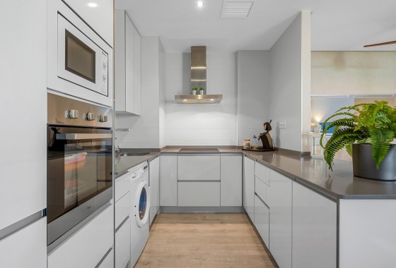 Resale - Apartment / flat - Orihuela Costa - Los Dolses
