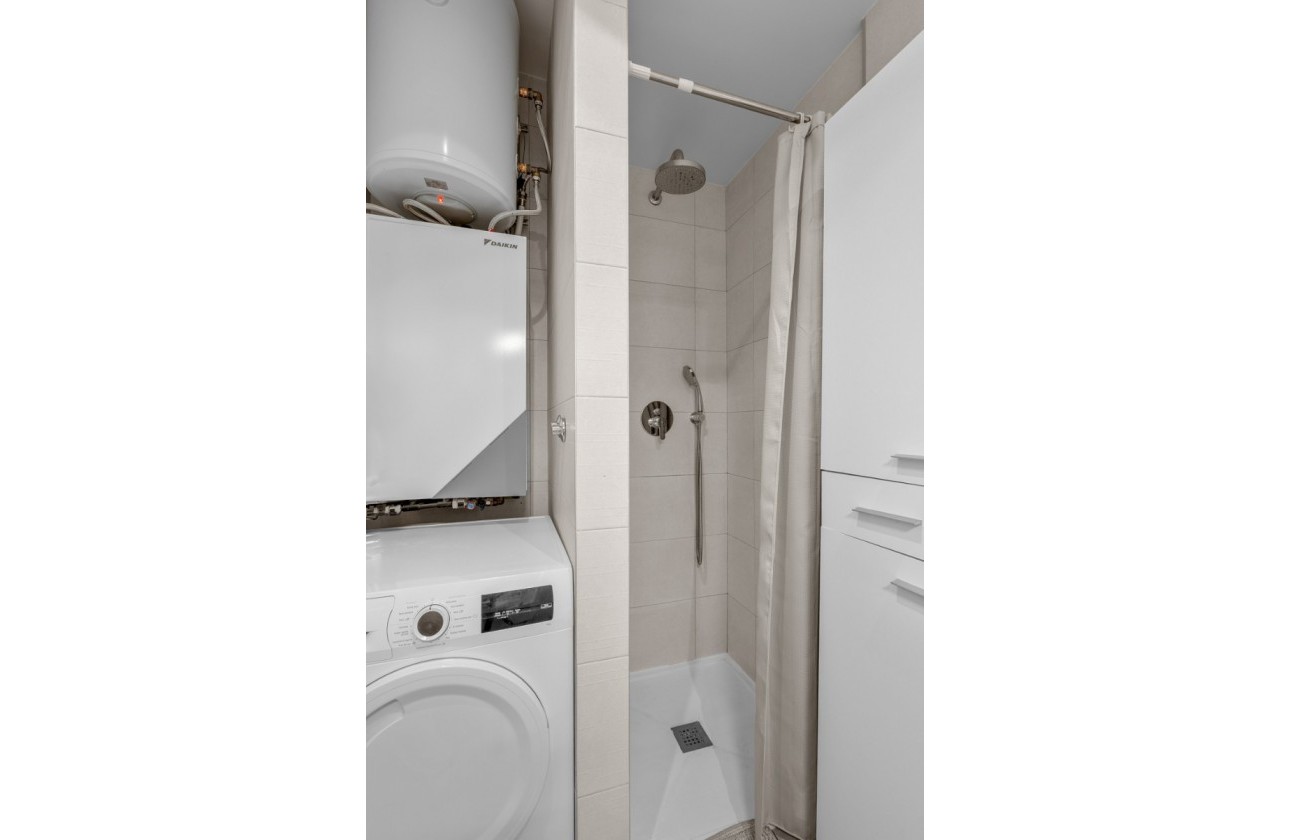 Resale - Apartment / flat - Orihuela Costa - Los Dolses