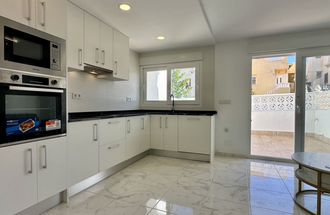 Revente - Villa - Torrevieja - Los Balcones - Los Altos del Edén