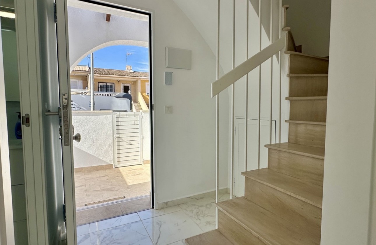 Revente - Villa - Torrevieja - Los Balcones - Los Altos del Edén