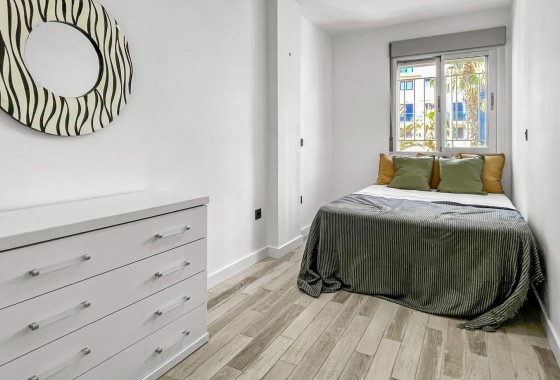 Revente - Appartement - Orihuela Costa - Punta Prima