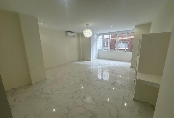 Revente - Appartement - Torrevieja - Muelle Pesquero