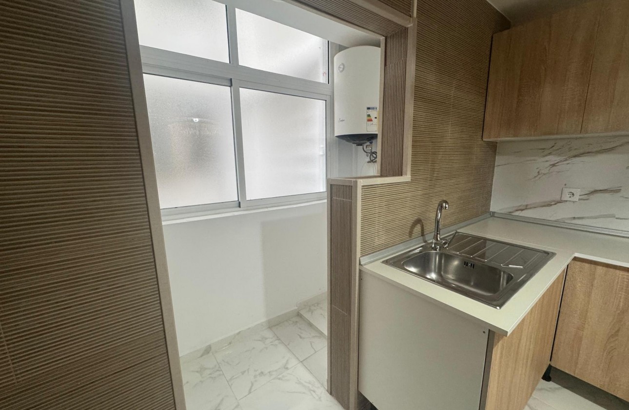 Revente - Appartement - Torrevieja - Muelle Pesquero