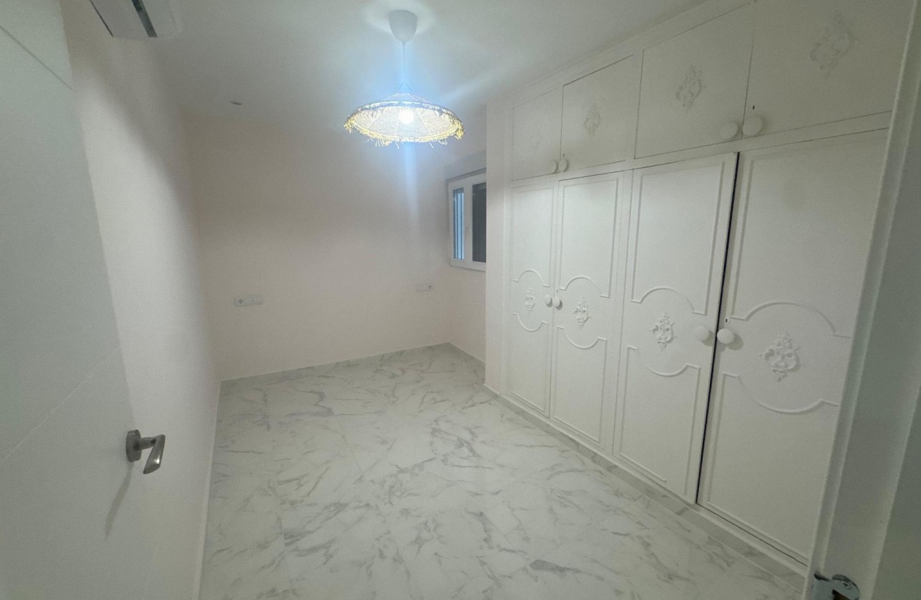 Revente - Appartement - Torrevieja - Muelle Pesquero