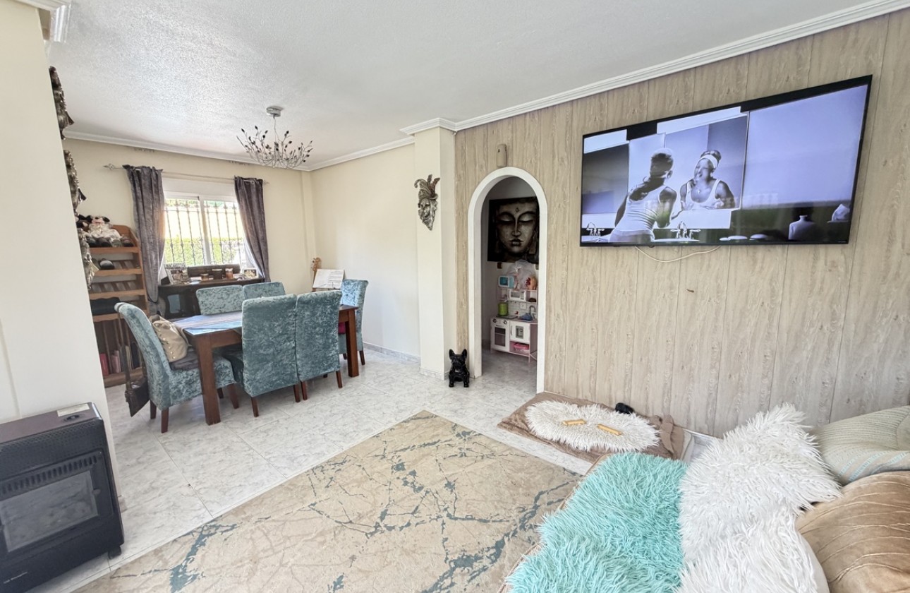 Resale - Villa - Villamartin