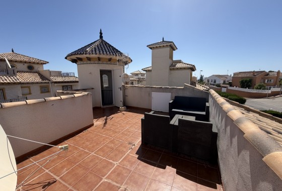Resale - Villa - Villamartin