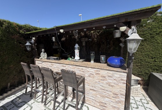Resale - Villa - Villamartin