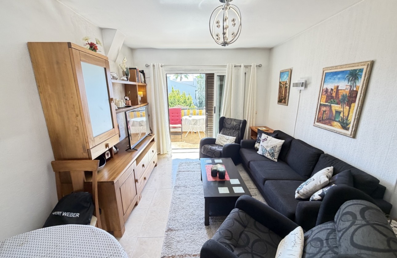 Resale - Apartment / flat - Cabo Roig