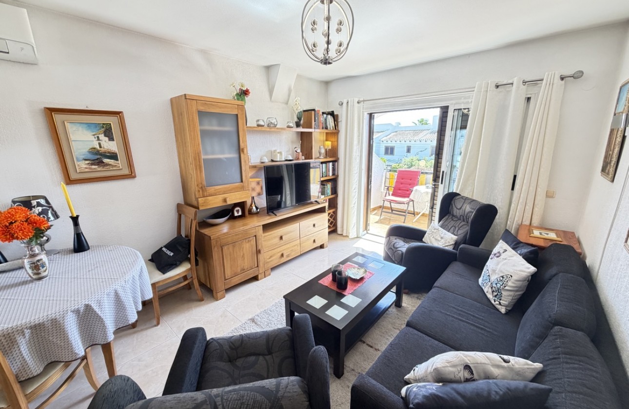 Resale - Apartment / flat - Cabo Roig