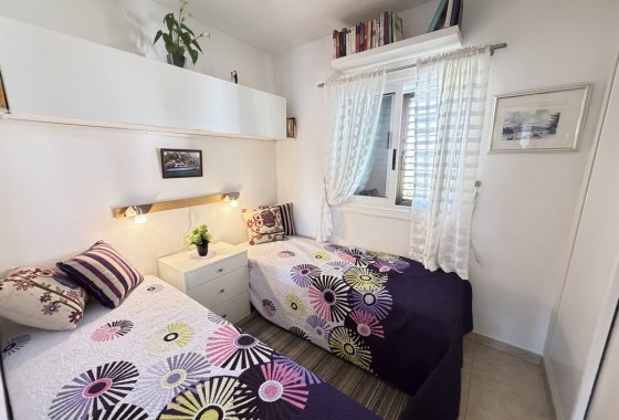 Resale - Apartment / flat - Cabo Roig
