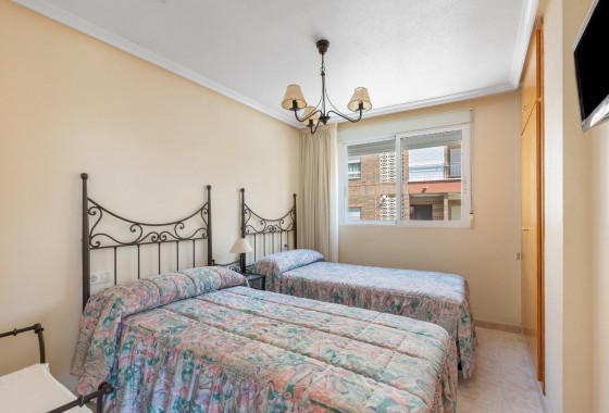 Reventa - Apartamento / piso - Torrevieja - Playa del cura