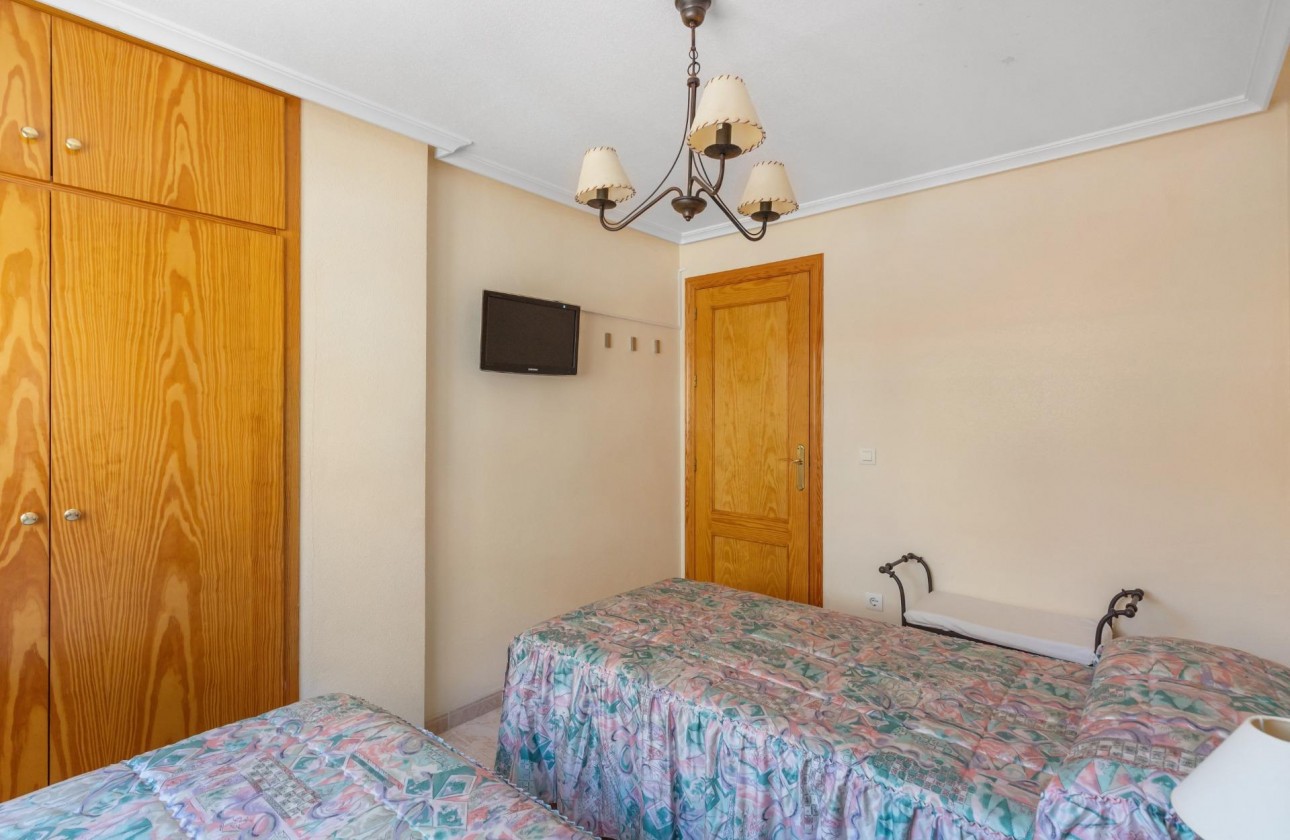 Reventa - Apartamento / piso - Torrevieja - Playa del cura