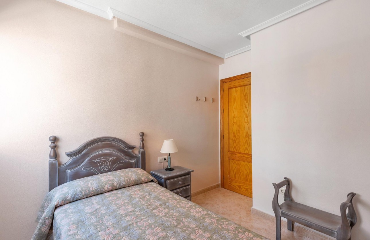 Reventa - Apartamento / piso - Torrevieja - Playa del cura