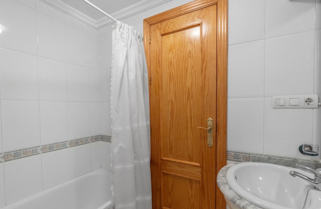 Reventa - Apartamento / piso - Torrevieja - Playa del cura