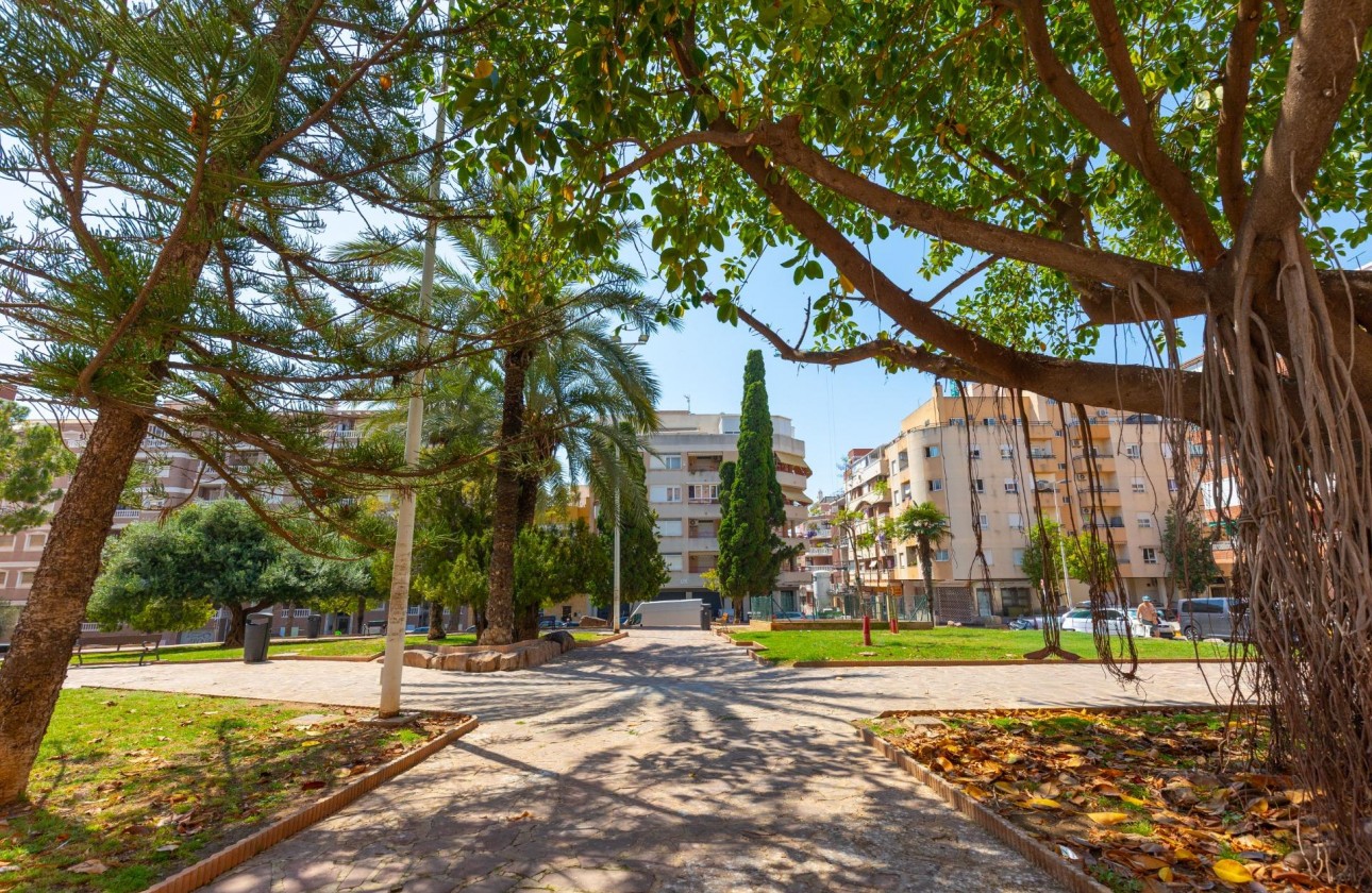 Reventa - Apartamento / piso - Torrevieja - Playa del cura
