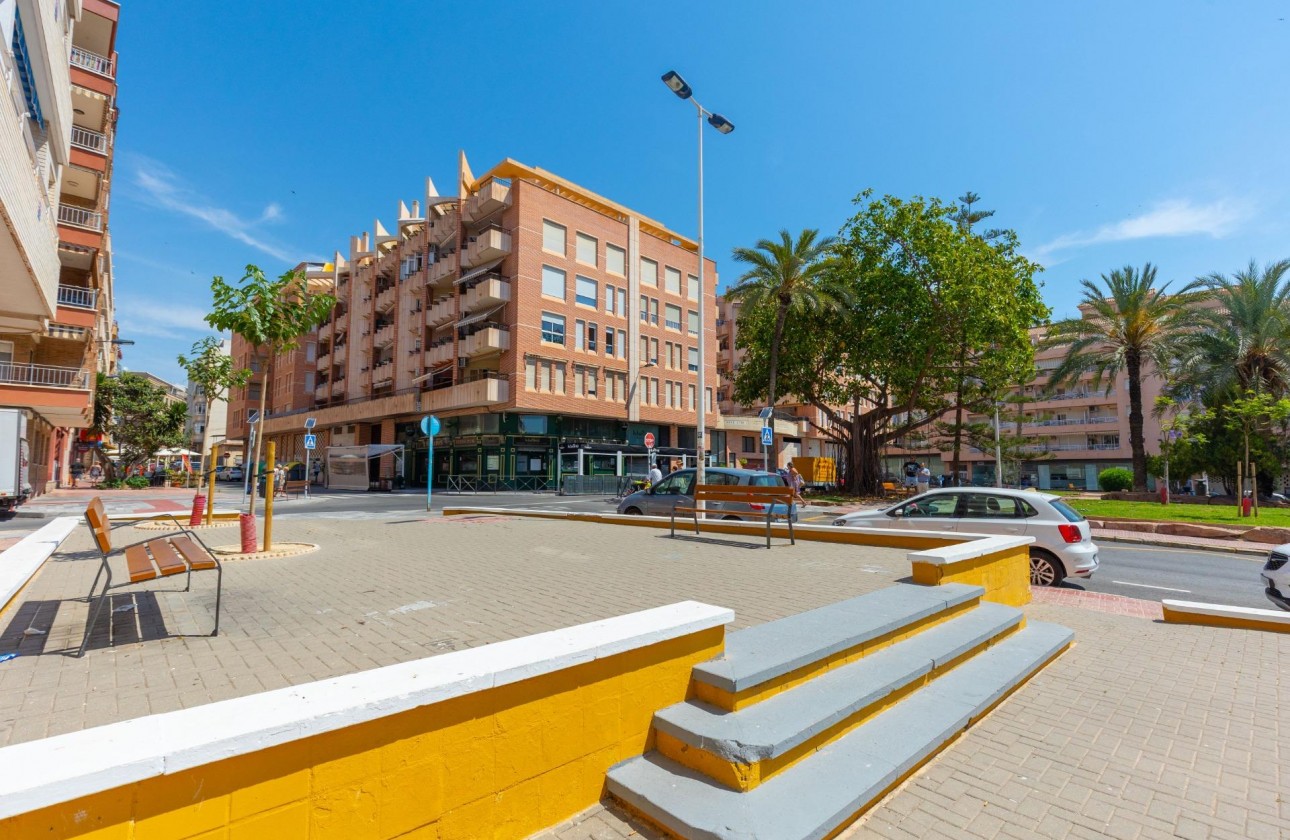 Reventa - Apartamento / piso - Torrevieja - Playa del cura