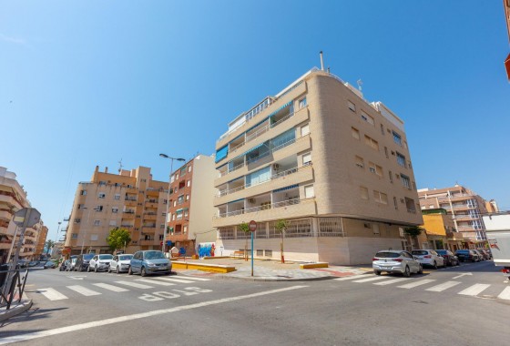 Reventa - Apartamento / piso - Torrevieja - Playa del cura