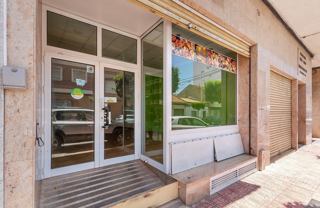 Revente - Commercial - Torrevieja - Centro
