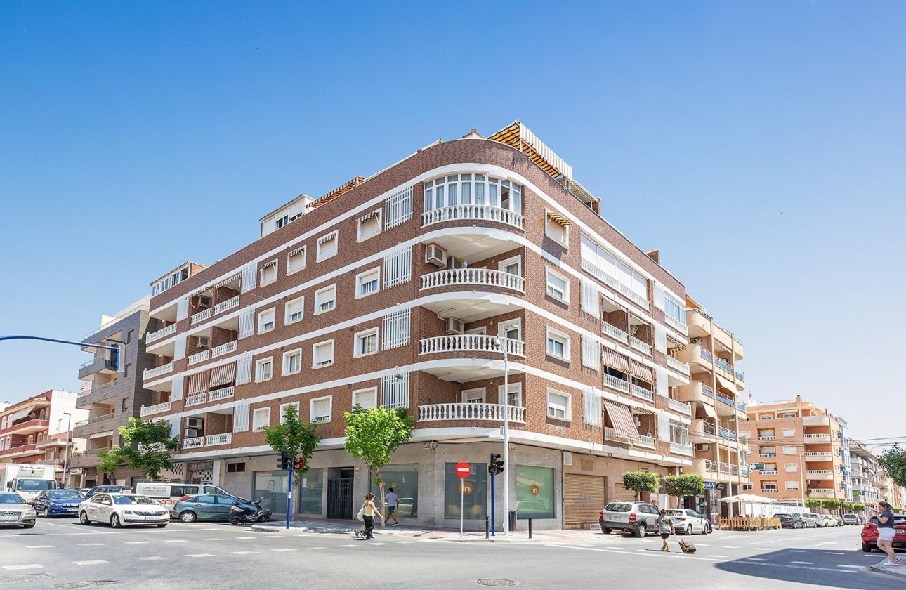 Revente - Commercial - Torrevieja - Centro