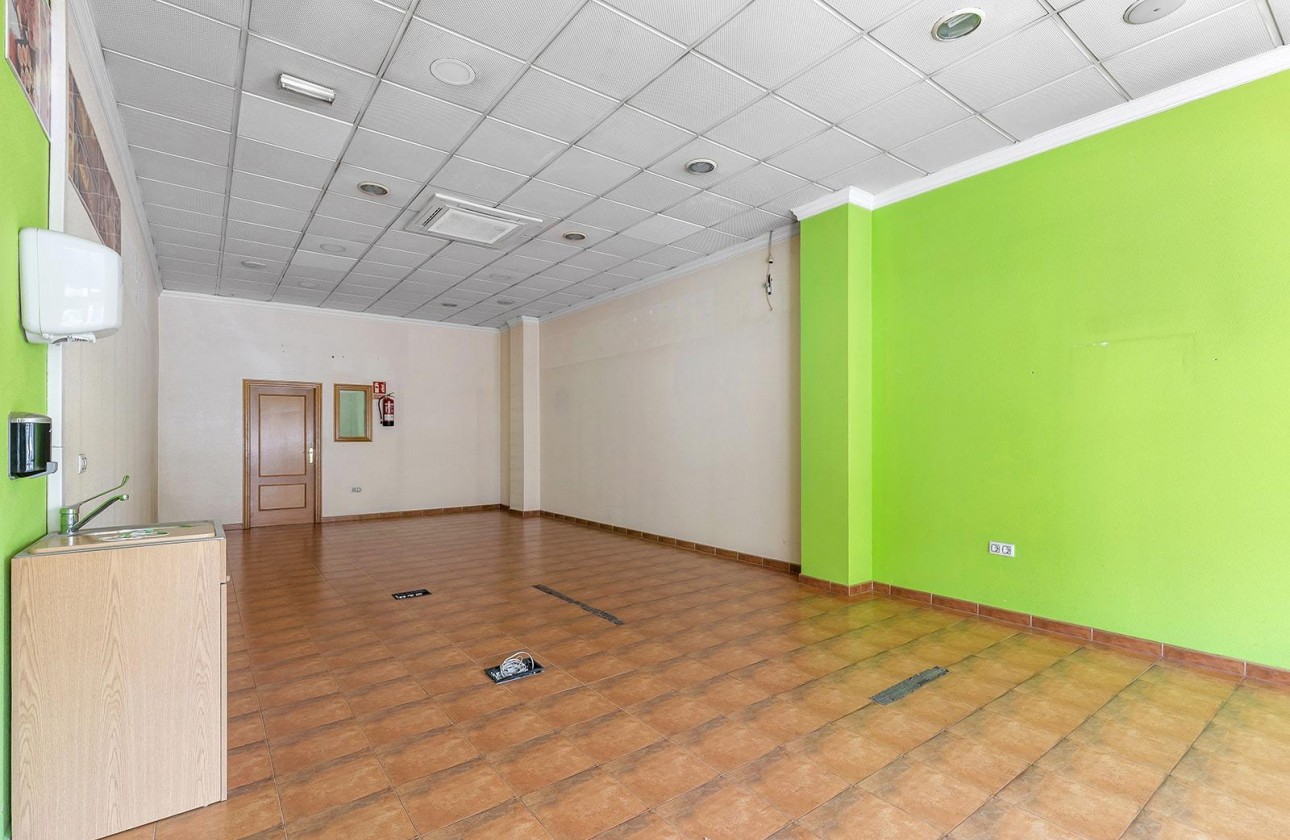 Revente - Commercial - Torrevieja - Centro