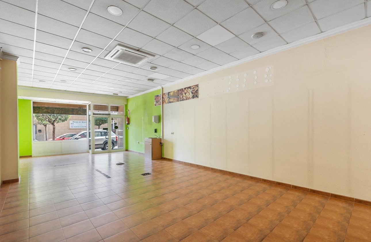 Revente - Commercial - Torrevieja - Centro