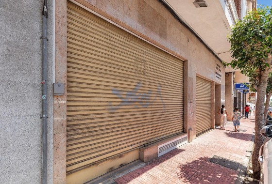 Revente - Commercial - Torrevieja - Centro